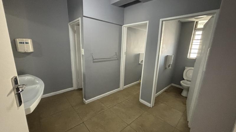 To Let commercial Property for Rent in Epping Western Cape